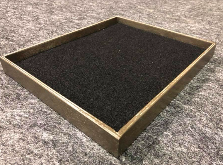 Comedy Breakaway Tray